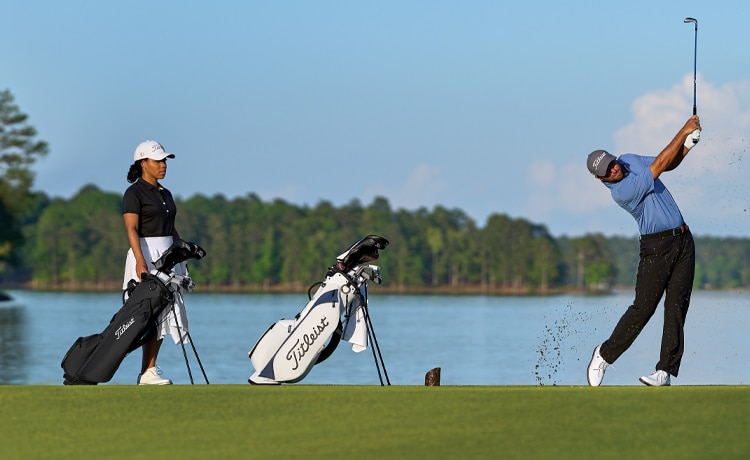 Golf Bags | Staff, Stand, Cart, Hybrid & Carry | Titleist