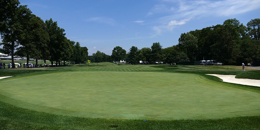 No. 6 | Par 4 | 482 yds. Keep an eye on the spine...