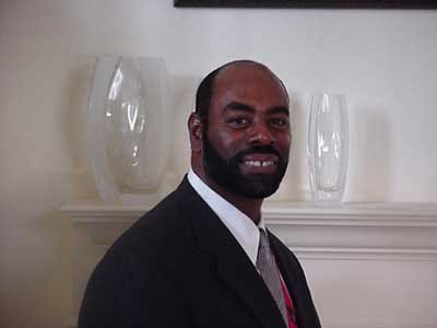 Long Time Golfer makes Hole In One