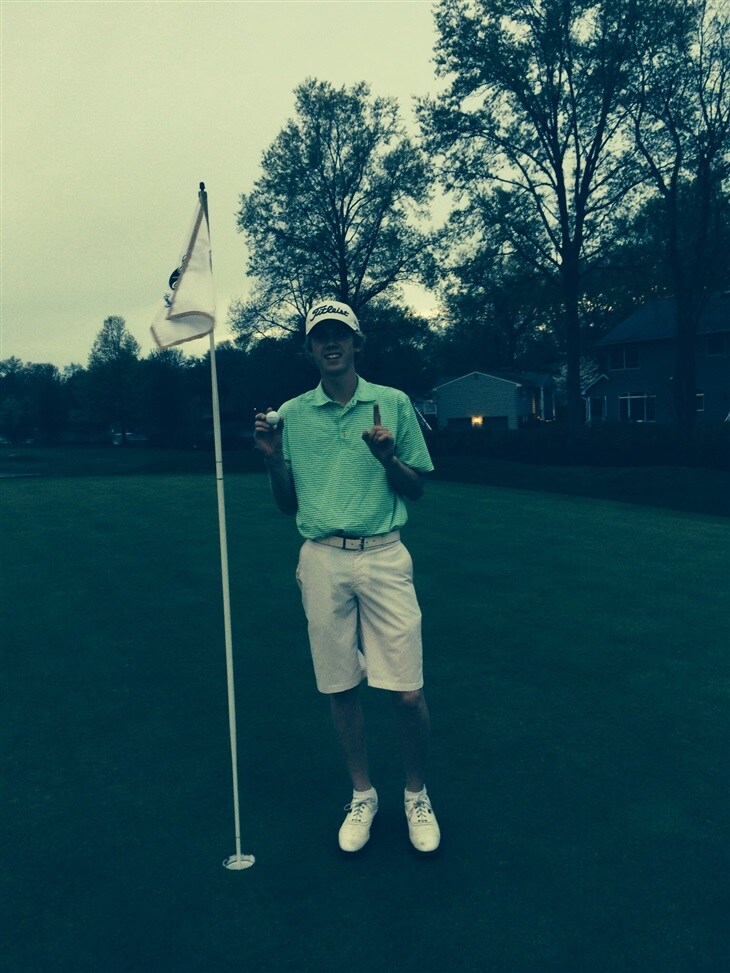Hole in one - 74782