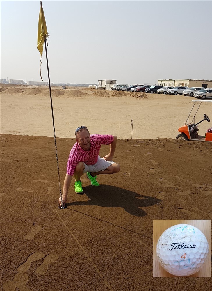 Desert Lakes Hole Out