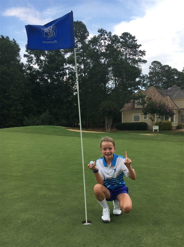 10-year old Liz Harper gets hole-in-one