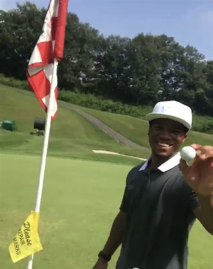 Tokyo Hole in One