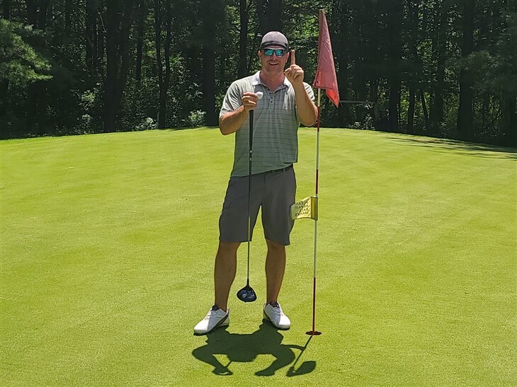 Hole in one par 4