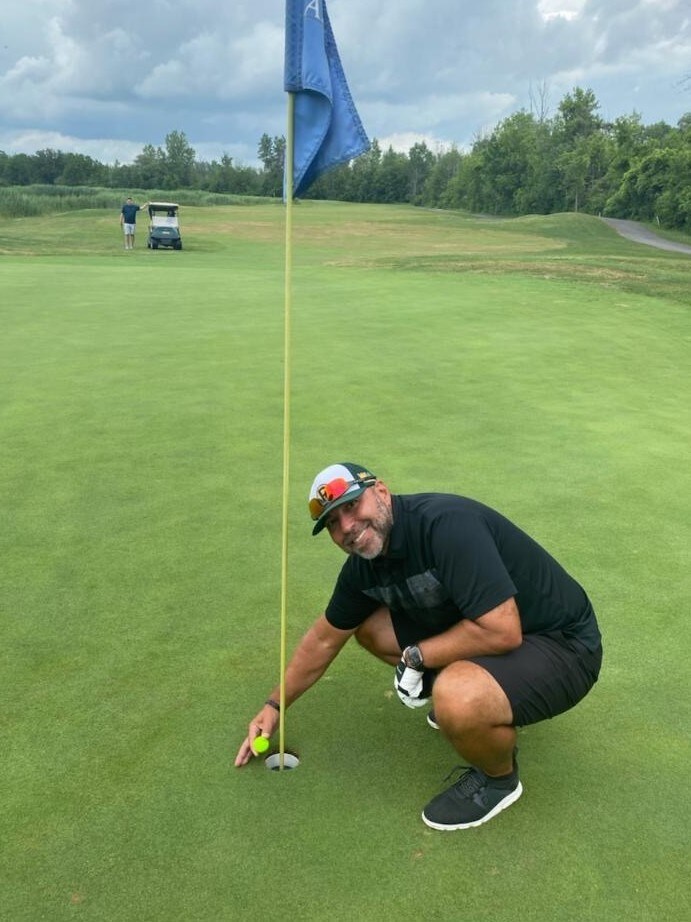 Hole in One (Albatross)
